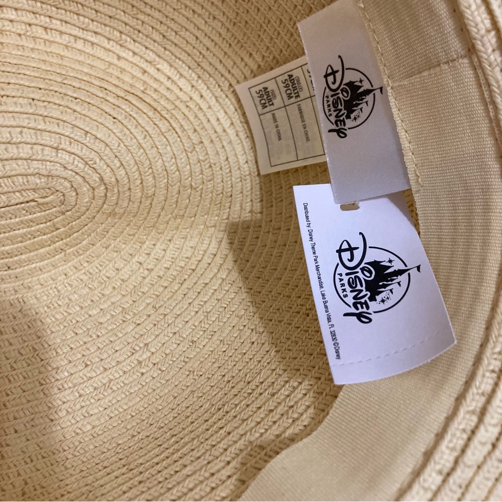 ๐ Disney Aloha Straw Hat with Green and Yellow Accents! ๐ฅ - Picture 5 of 8